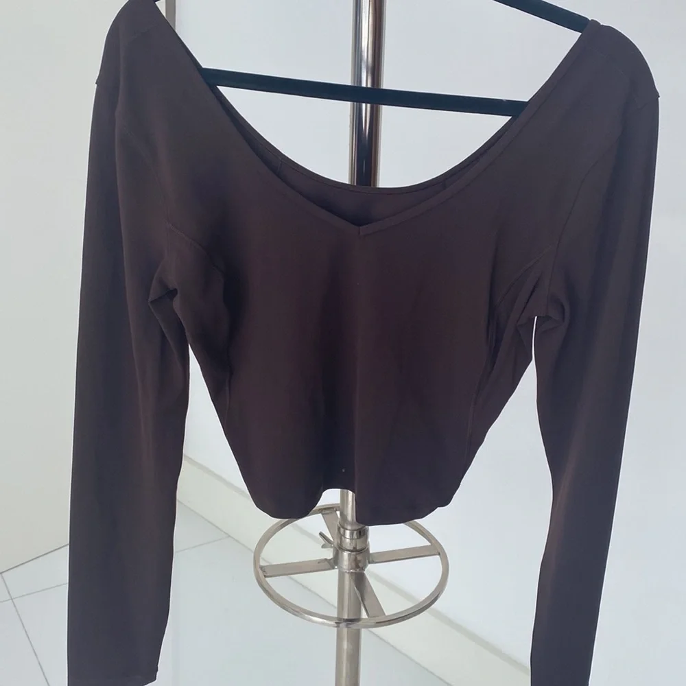 Lululemon top